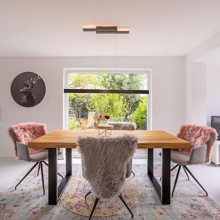 Adenauer Zwoelf - Das 5 Sterne Ferienhaus Mit Sauna Und Garten Am Eifelsteig Kerpen  Extérieur photo